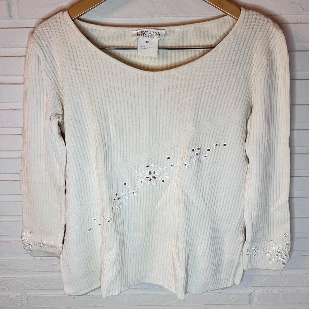 Escada Off White Vintage Wool Blend Floral Cut out Sweater, Women’s Size Medium